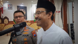 Seloroh Gus Ipul saat Ditanya Maju Ketum PBNU: Potongan Saya Pantas Tidak?