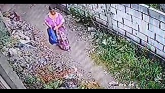 Masriah yang Viral Menyiram Tinja ke Rumah Tetangga Berulah Lagi