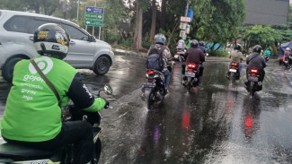 Hujan Ringan Bakal Guyur Surabaya Mulai Sore Hingga Malam Nanti