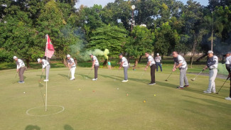 Puluhan Pegolf Ramaikan Turnamen Golf Hari Bhayangkara di Gresik, Momentum Pembinaan Atlet Daerah