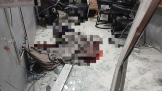 Diduga Mengantuk, Pemotor Asal Jombang Tewas Usai Tabrak Salon di Mojokerto