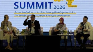 Target 100 GW dan Bottleneck Energi Surya Indonesia