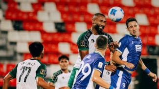 Kalahkan Persib Lewat Adu Penalti, Persebaya Juara Piala Presiden 2026