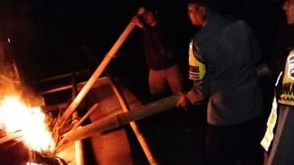 Polres Malang Musnahkan Arena Judi Sabung Ayam dan Buru Pihak yang Terlibat