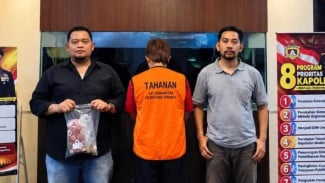 Rumah Kos di Tambaksari Surabaya Digerebek, Polisi Tangkap Residivis dan Sita 40 Poket Sabu