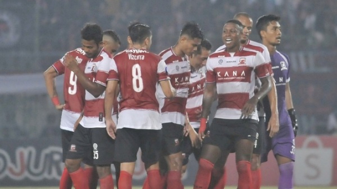 Madura United sukses memuncaki klasemen sementara BRI Liga 1