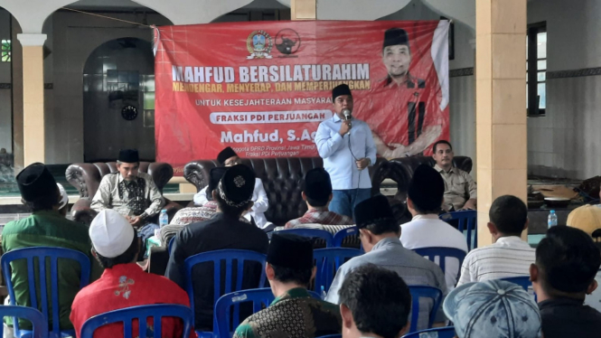 Anggota DPRD Jatim dari PDIP, Mahfud.