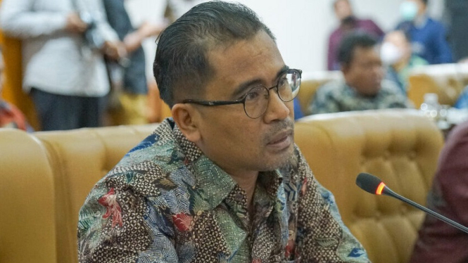 Mathur Khusyairi, Anggota DPRD Jawa Timur