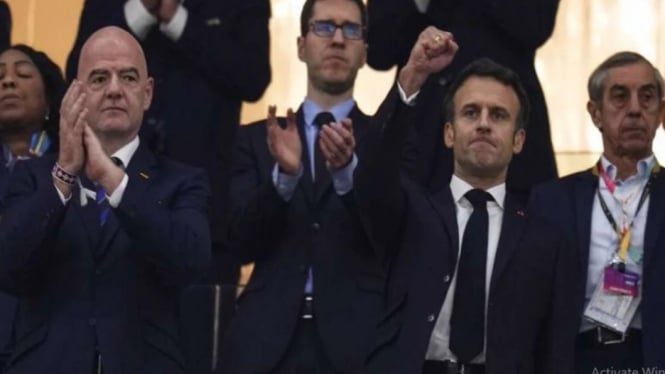 Presiden Perancis Emmanuel Macron mendukung Perancis di Qatar