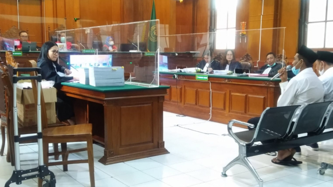 Sidang kasus penggelapan jutaan liter BBM di PN Surabaya