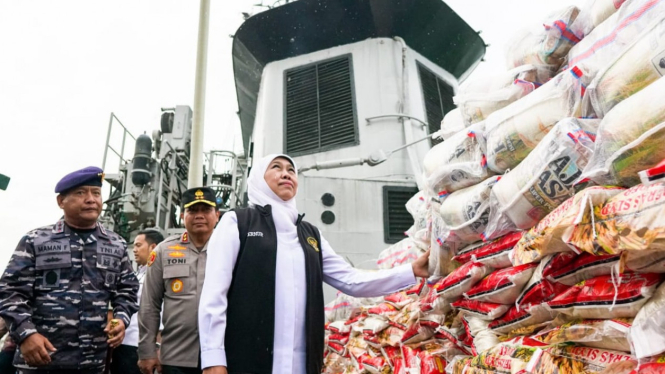 Forkopimda Jatim Lepas Bantuan Logistik ke Pulau Masalembu Sumenep