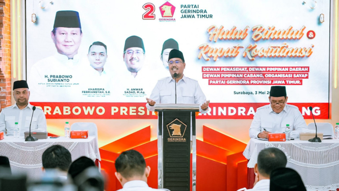 Anwar Sadad di acara Halal Bihalal Gerindra Jatim di Surabaya.