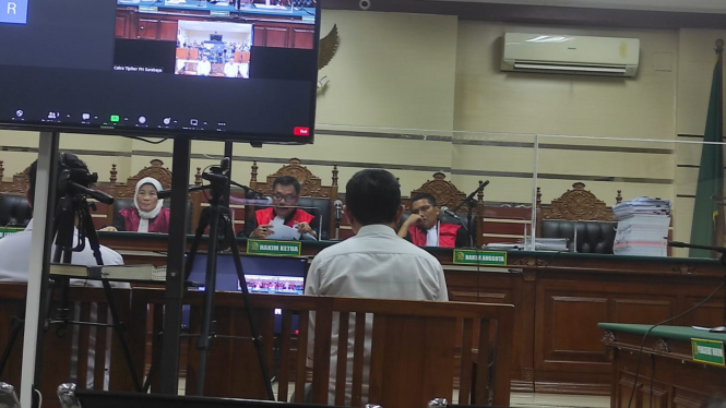 Sidang Perkara Dana Hibah di Pengadilan Tipikor Surabaya