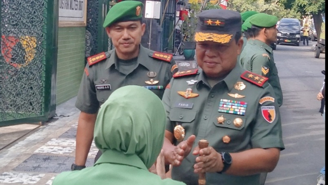 Kedatangan Pangdam V Brawijaya Mayjen TNI Farid Makruf MA