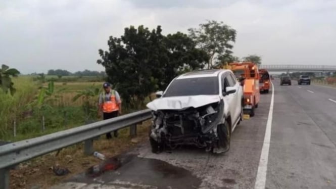 Mobil Difarina Indra saat kecelakaan di Tol Jombang-Mojokerto