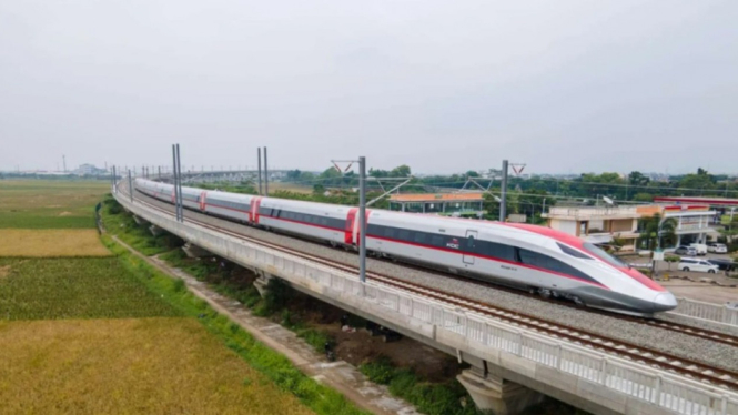 Kereta cepat Jakarta-Bandung