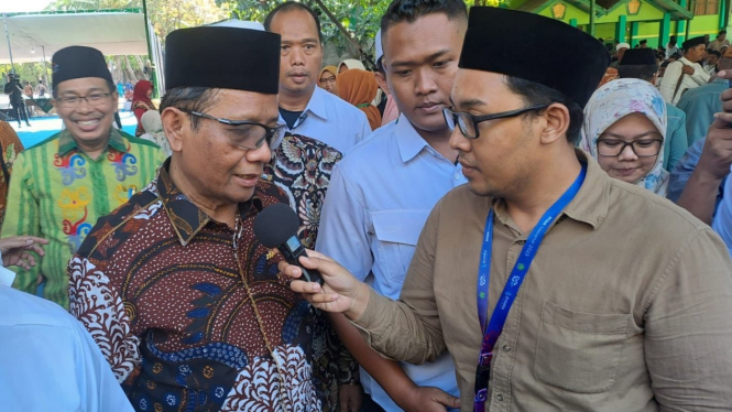 Menko Polhukam Mahfud MD saat di Lamongan