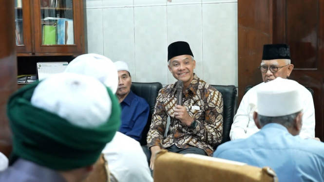 Ganjar Pranowo silaturrahim bareng ulama se Indonesia di Rembang.