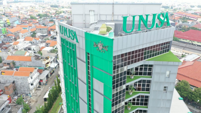 Gedung kampus Unusa Surabaya