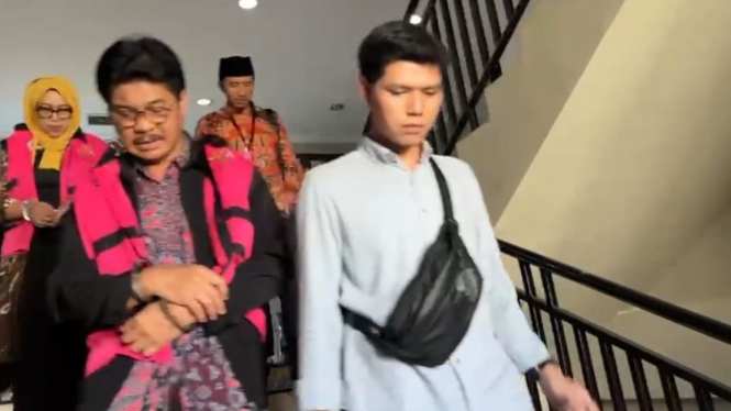 Mantan Kadindik Jatim Saiful Rachman ditahan di kejaksaan