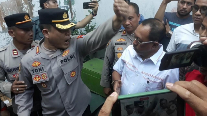 Kabagops Polrestabes saat membentak Wakil Wali Kota Surabaya
