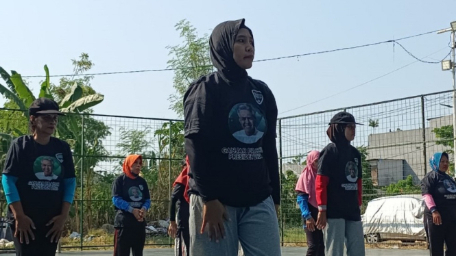 Cara Kowarteg Ganjar Gaet Ibu-Ibu di Surabaya Hidup Sehat