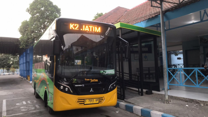 Bus Trans Jatim Koridor II