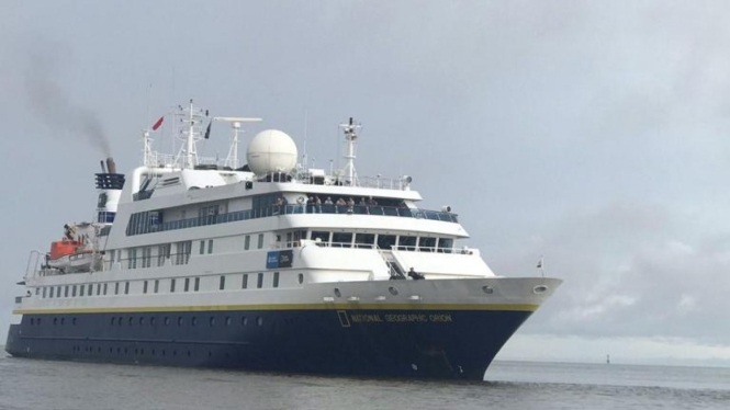 Kapal Pesiar MV National Geographic Orion