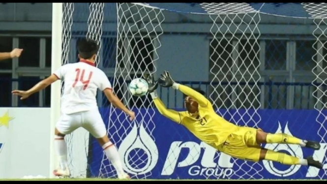 Ernando Ari Gagalkan Penalti Timnas Vietnam