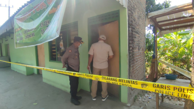 Pihak kepolisian tengah menyelidiki kasus pemilik warung di Mojokerto