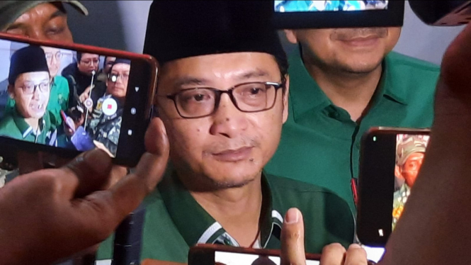 Sekjen PKB Hasanuddin Wahid di Surabaya.
