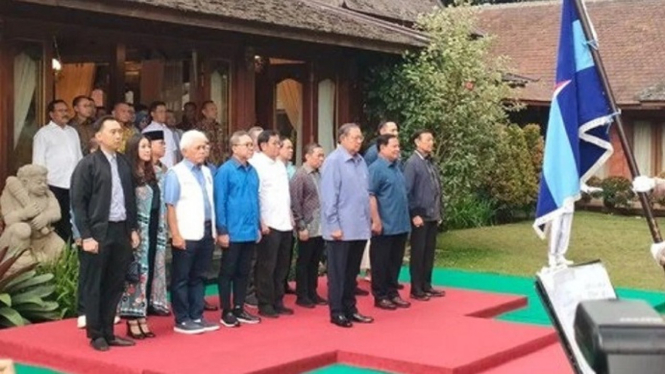 SBY dan AHY temui Prabowo di Hambalang