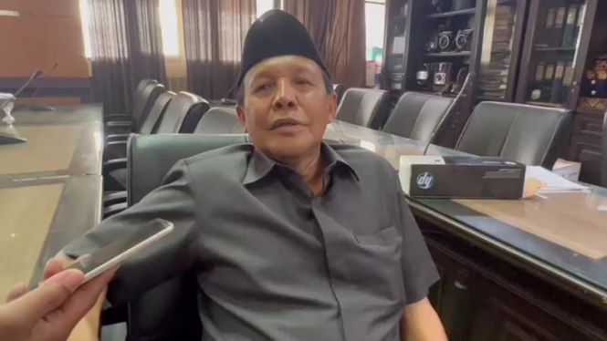 Anggota DPRD Jawa Timur dari Dapil Probolinggo-Pasuruan, Kusnadi