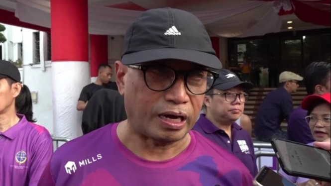 Menteri Perhubungan Budi Karya Sumadi saat berada di Surabaya