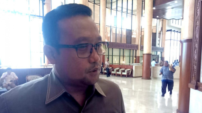 Bendahara DPD Golkar Jawa Timur Blegur Prijanggono