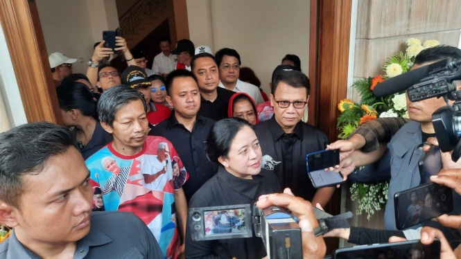 Puan Maharani usai meresmikan Rumah Pemenangan Ganjar-Mahfud di Surabaya