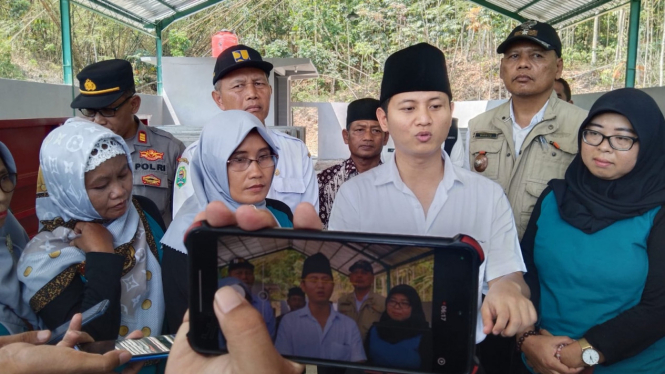 Bupati Trenggalek, Mochamad Nur Arifin saat melakukan aktifitas giat seremonial