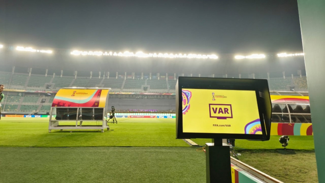 Video Assistant Referee (VAR)