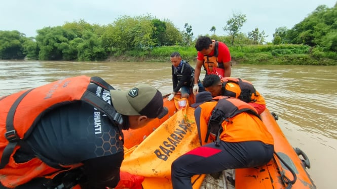 Bani ditemukan meninggal di Sungai Bengawan Solo Ngawi