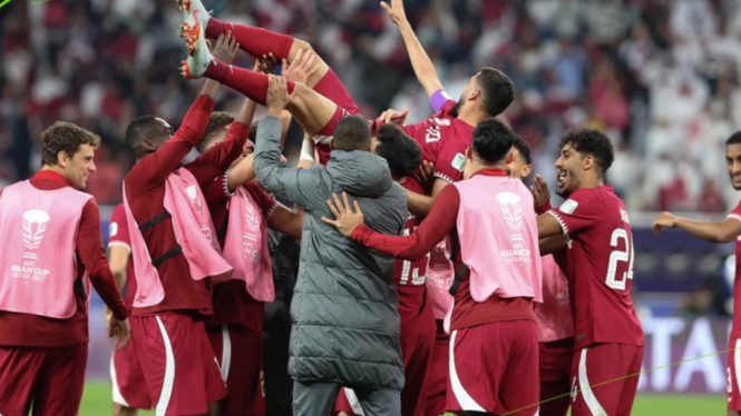 Timnas Qatar lolos 16 besar Piala Asia 2023