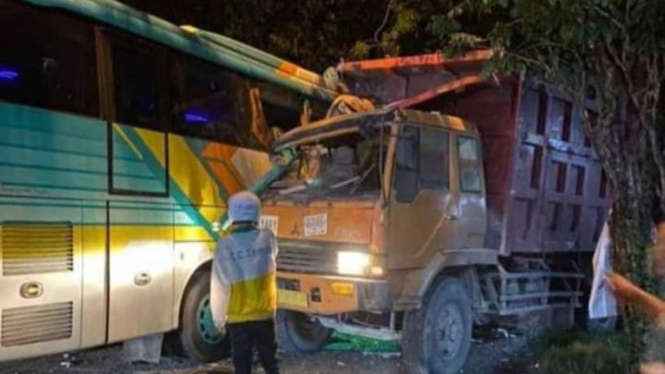 Kecelakaan maut bus yang mengangkut peziarah