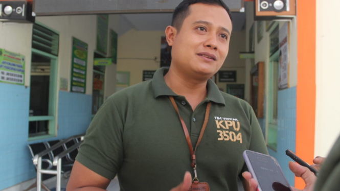Komisioner KPU Tulungagung, Muchamat Amarodin