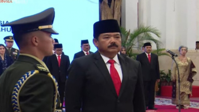 Hadi Tjahjanto dilantik Jokowi jadi Menko Polhukam