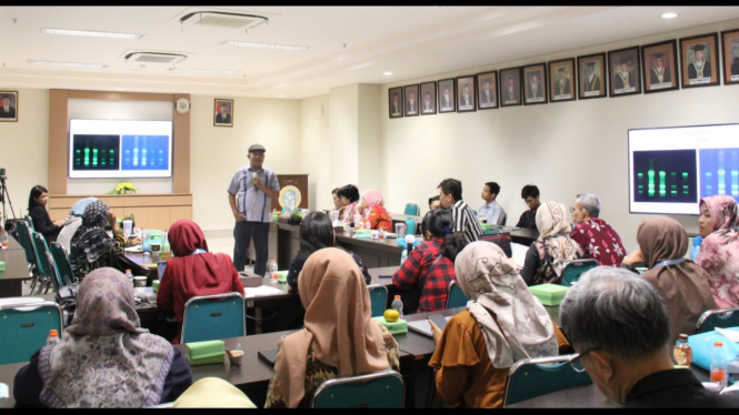 Workshop Asosiasi HPTLC Chapter Indonesia di Surabaya.