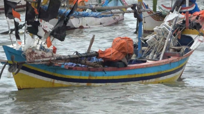 Dua kapal nelayan hilang kontak saat melaut