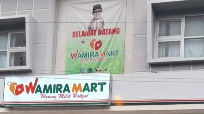 Salah satu Wamira Mart di Jalan Jokotole, Pamekasan