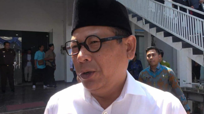 Ketua DPRD Lamongan Abdul Ghofur