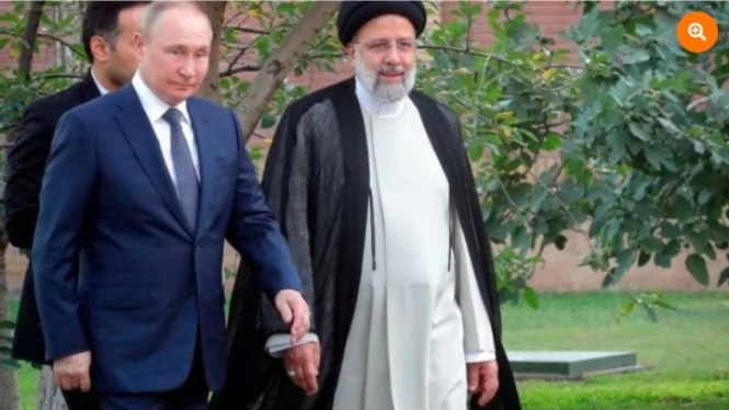 Presiden Vladimir Putin dan Presiden Iran Ebrahim Raisi