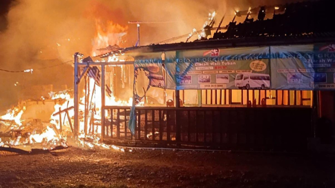 Rumah warga di Bojonegoro terbakar