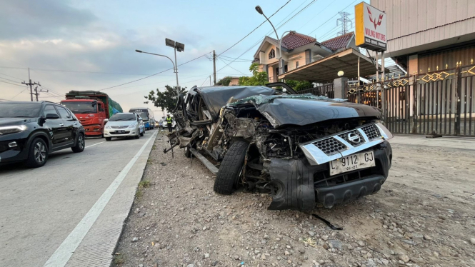 Kecelakaan beruntun di bypass Mojokerto